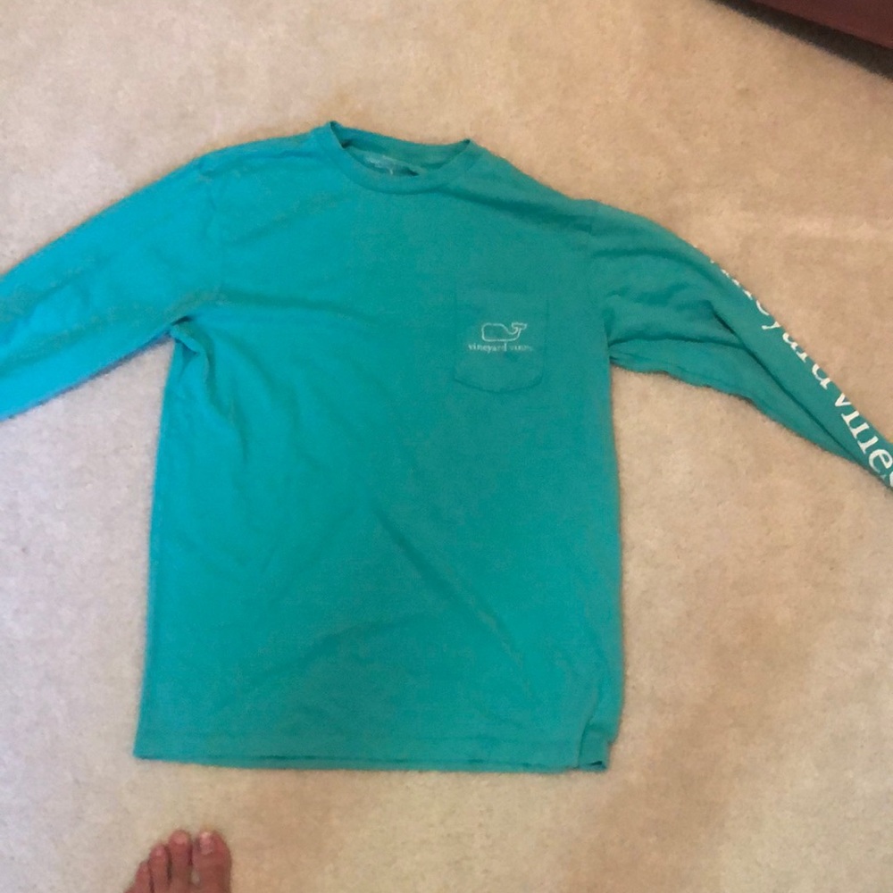 Vineyard vines long sleeve t shirt